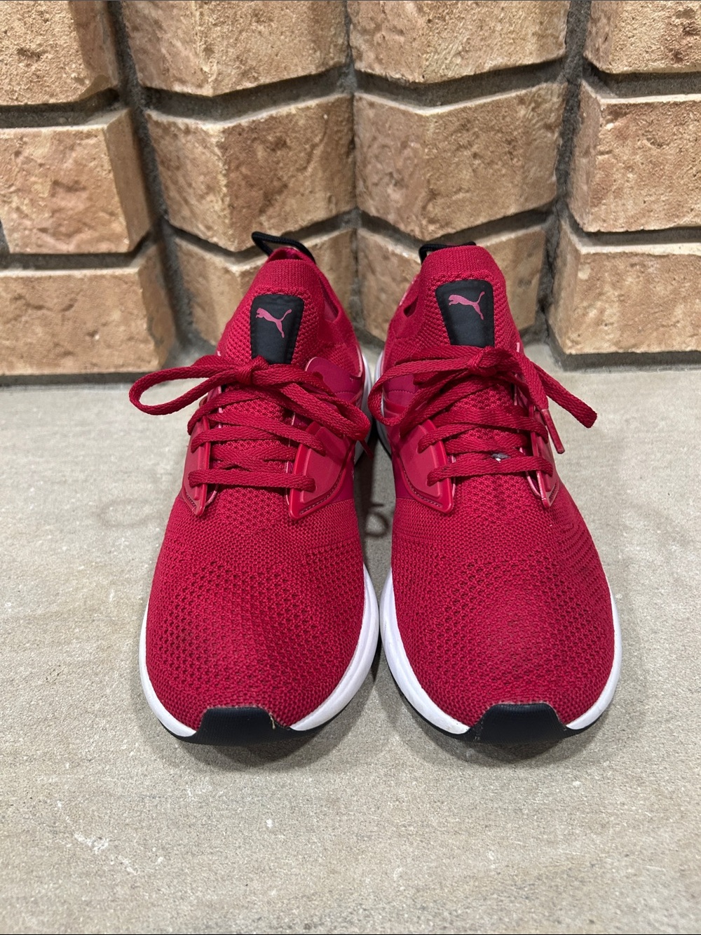 Puma 0421 Red Athletic Women’s Sneakers Size 9 with White Sole - Picture 2 of 6